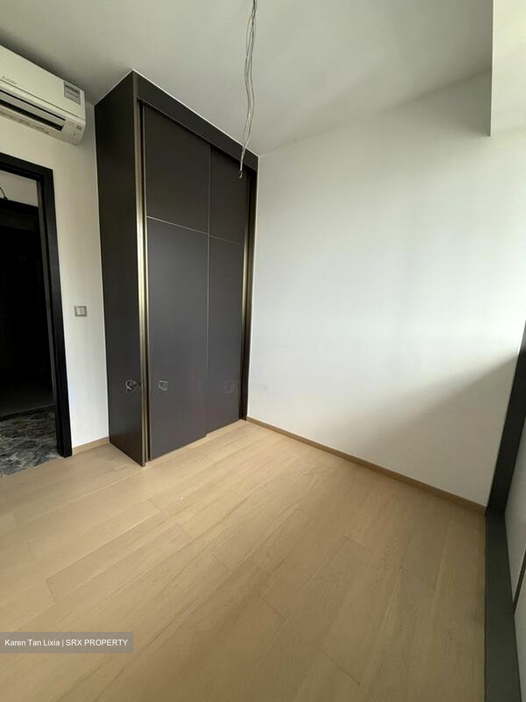 Newport Residences (D2), Condominium #496818101